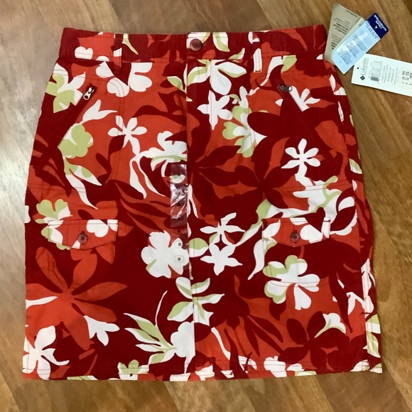 NWT Columbia Mini Skirt  Sz 10 Medium - Picture 2 of 10